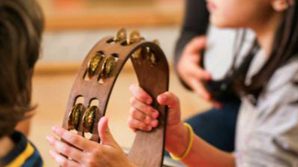 Corso base di solfeggio, ear training, vocalità e teoria